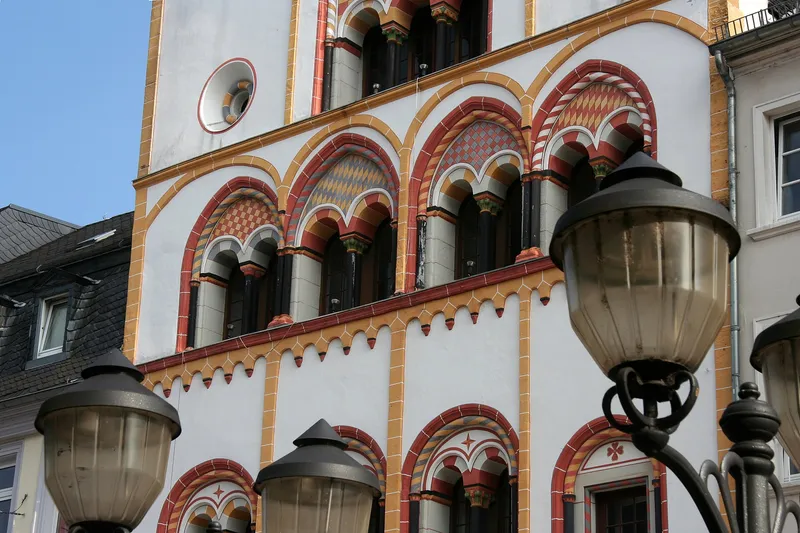 Das gotische Dreikönigenhaus in der Simeonstraße in Trier